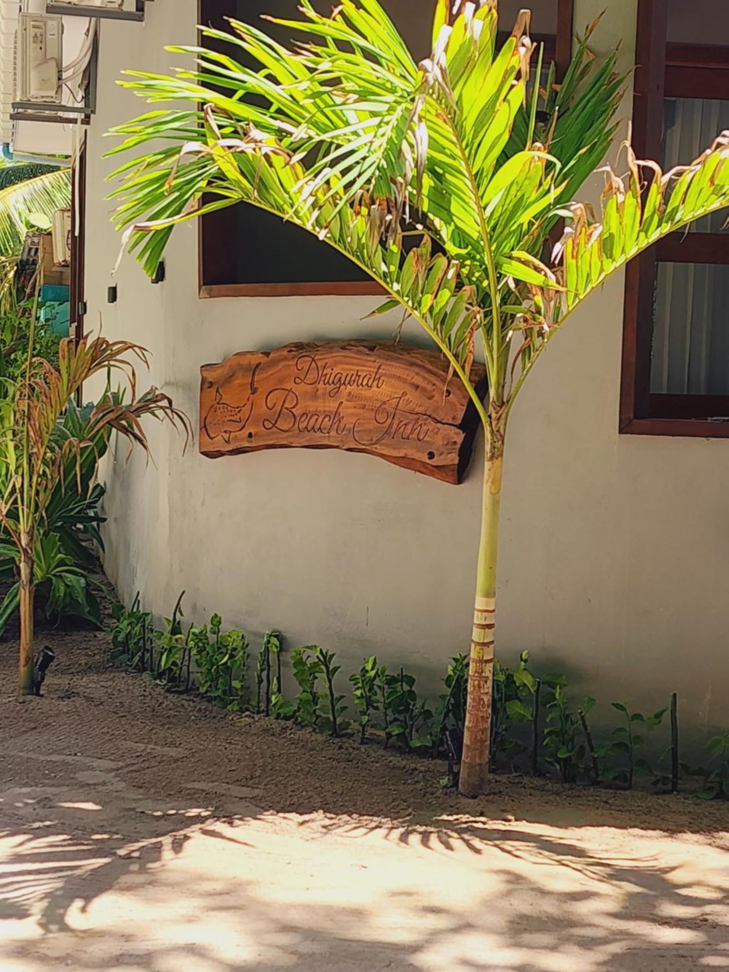 Dhigurah Beach Inn Exterior photo